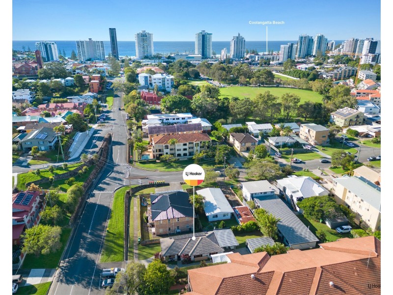 70 Dutton Street, Coolangatta QLD 4225
