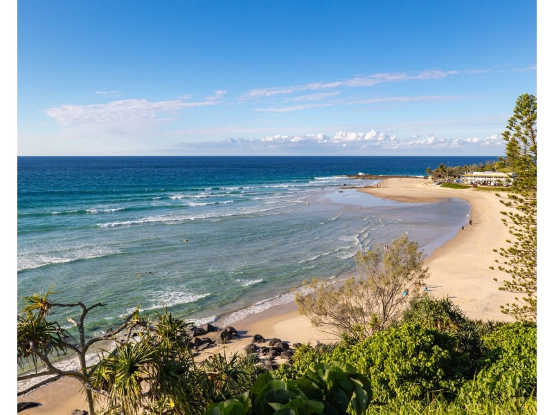 70 Dutton Street, Coolangatta QLD 4225