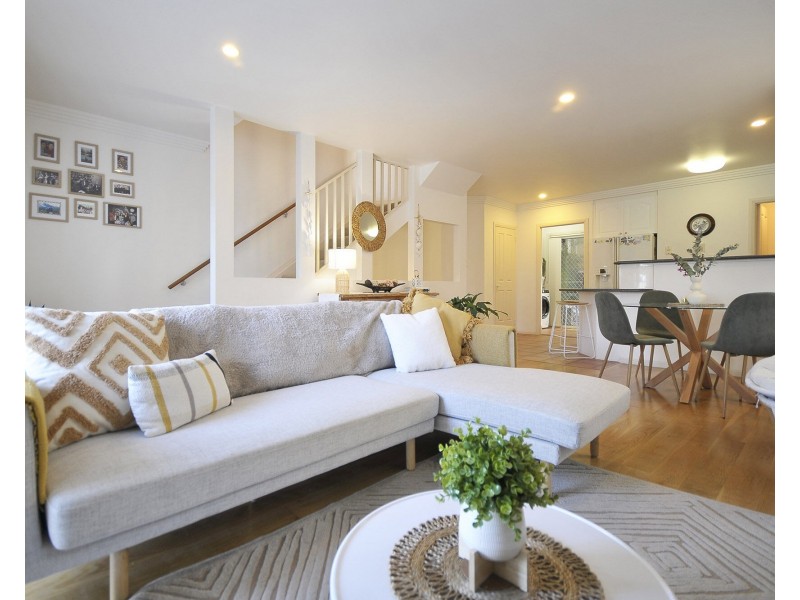 2/5-7 Hillcrest Avenue, Tugun QLD 4224