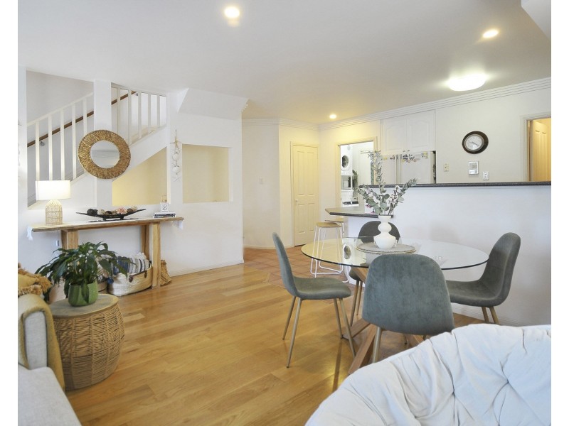 2/5-7 Hillcrest Avenue, Tugun QLD 4224