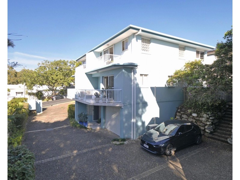 2/5-7 Hillcrest Avenue, Tugun QLD 4224