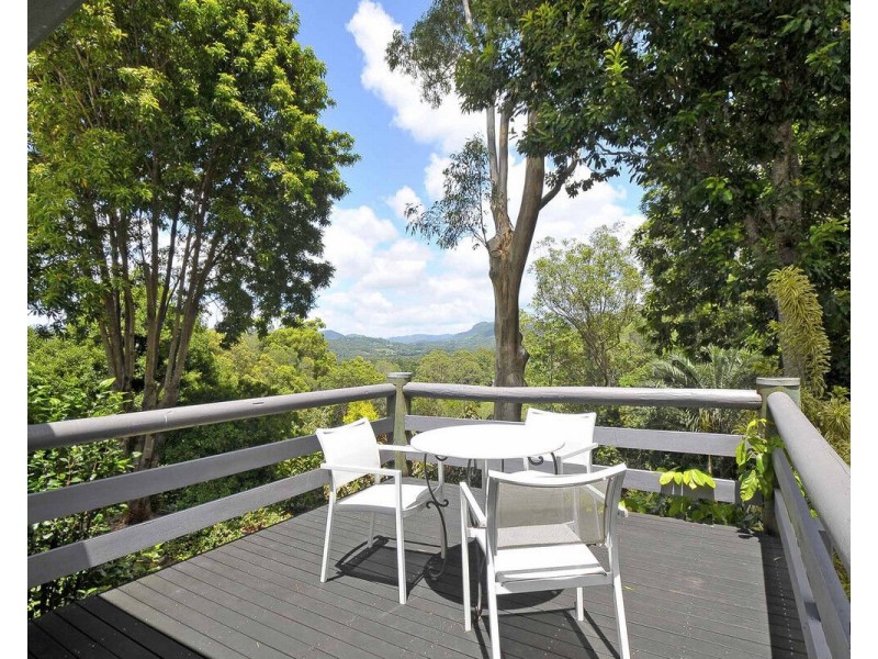 13 Marsh Place, Currumbin Valley QLD 4223