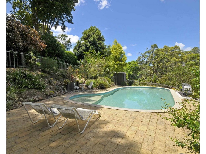 13 Marsh Place, Currumbin Valley QLD 4223