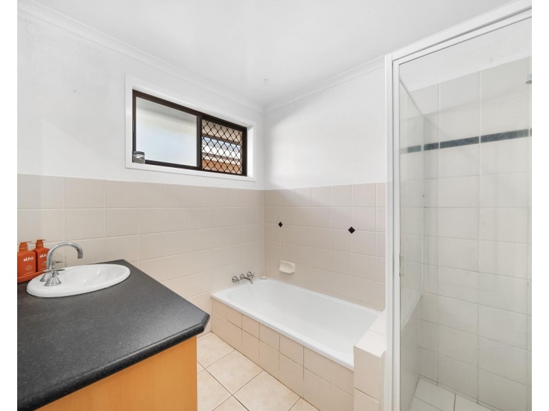 52 Seventh Avenue, Palm Beach QLD 4221