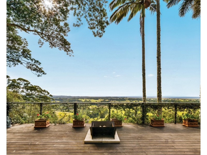 126 Coolamon Scenic Drive, Ewingsdale NSW 2481