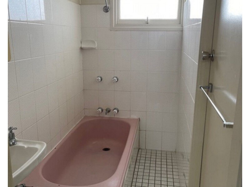 4/9 Twelfth  Avenue, Palm Beach QLD 4221