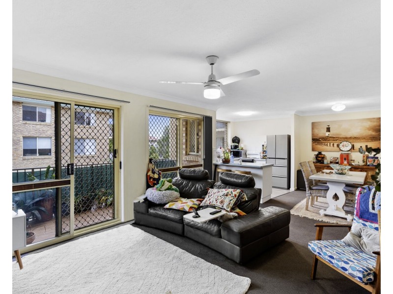 20/1 Rolan Court, Palm Beach QLD 4221
