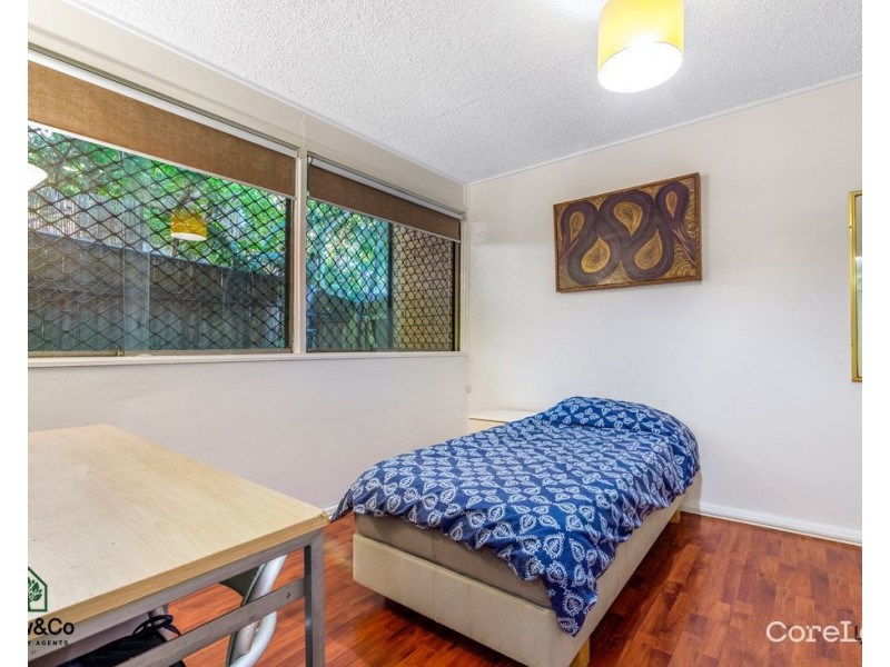 1/14 White Street, Southport QLD 4215