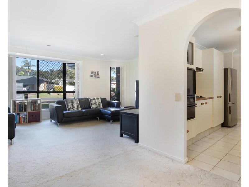 36 Togos Avenue, Currumbin Waters QLD 4223