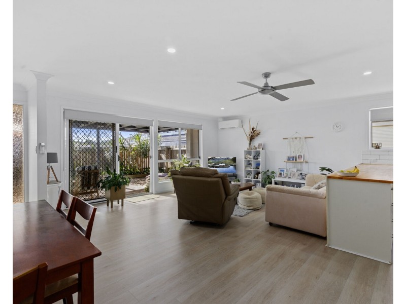 32/4 Itong Place, Currumbin Waters QLD 4223