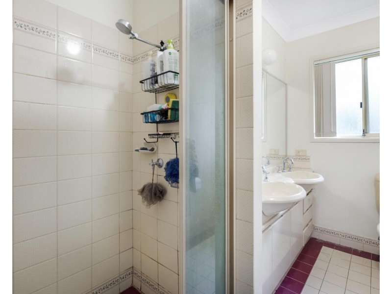 11/32 Billington Street, Labrador QLD 4215