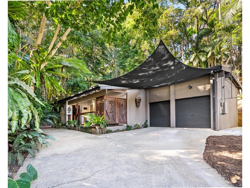 25 Esperance Close, Elanora QLD 4221