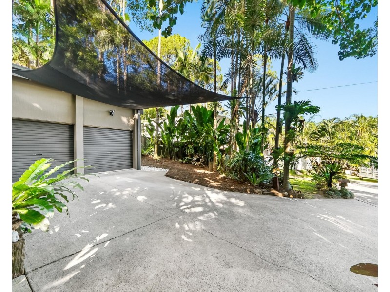 25 Esperance Close, Elanora QLD 4221