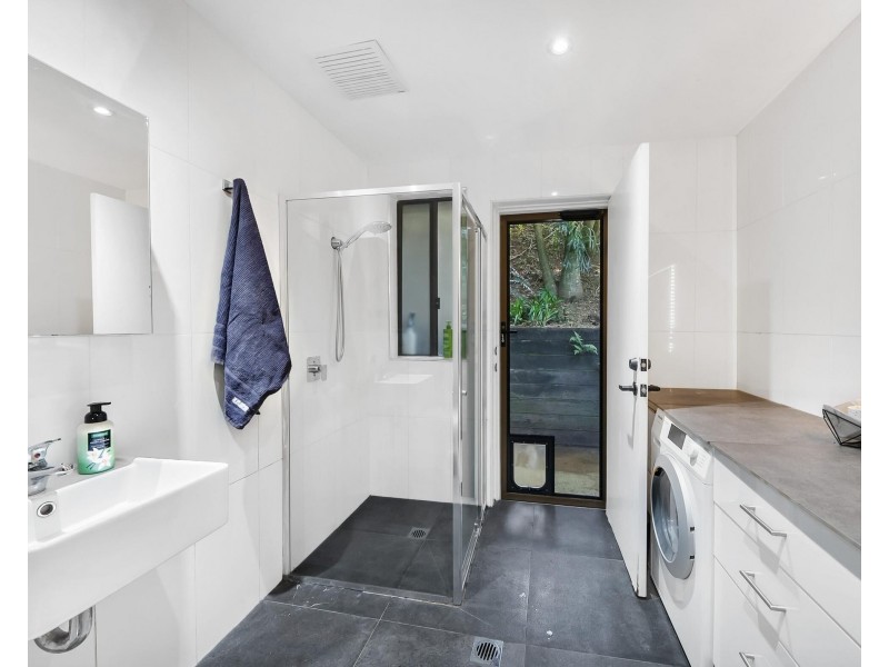 25 Esperance Close, Elanora QLD 4221