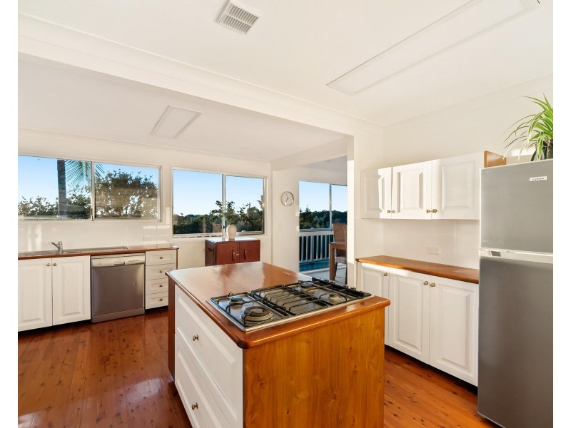 17 Nangana Street, Tugun QLD 4224