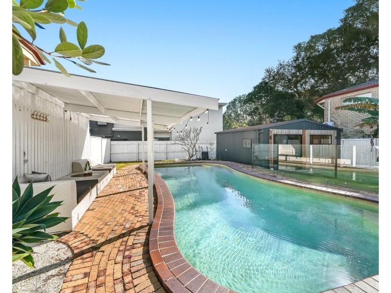 25 Kitchener Street, Tugun QLD 4224