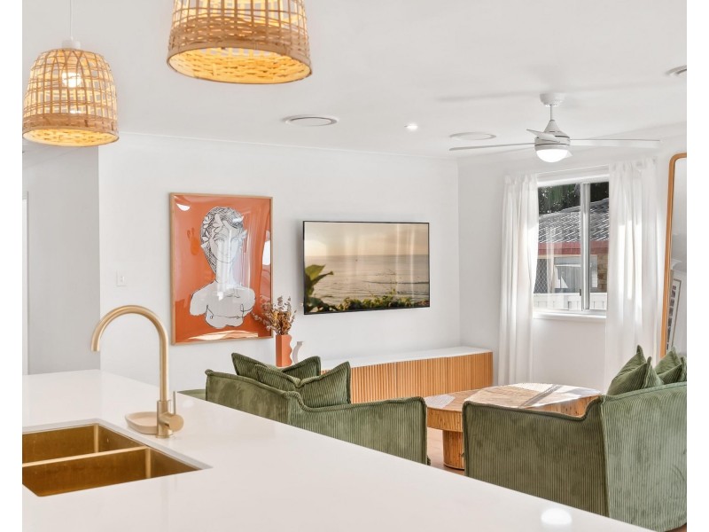 25 Kitchener Street, Tugun QLD 4224