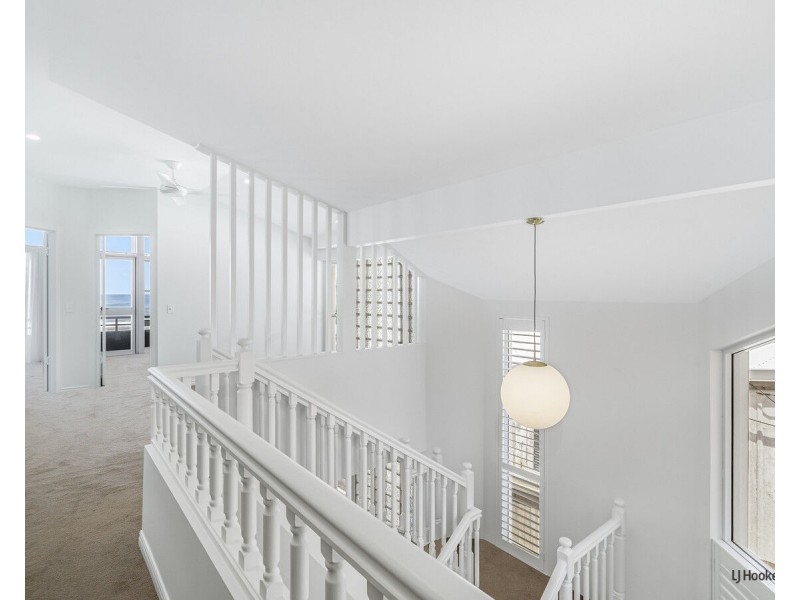 245 Jefferson Lane, Palm Beach QLD 4221