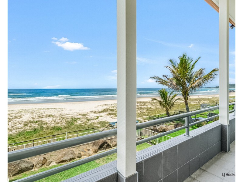 245 Jefferson Lane, Palm Beach QLD 4221