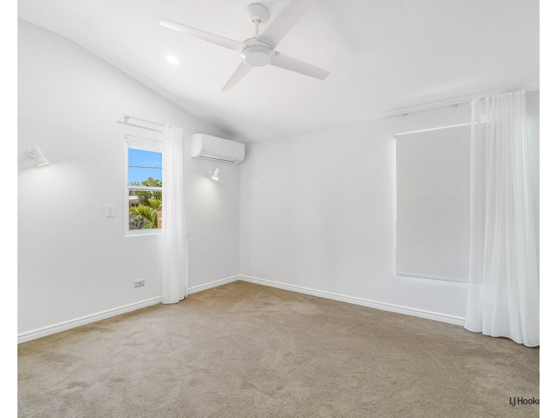 245 Jefferson Lane, Palm Beach QLD 4221