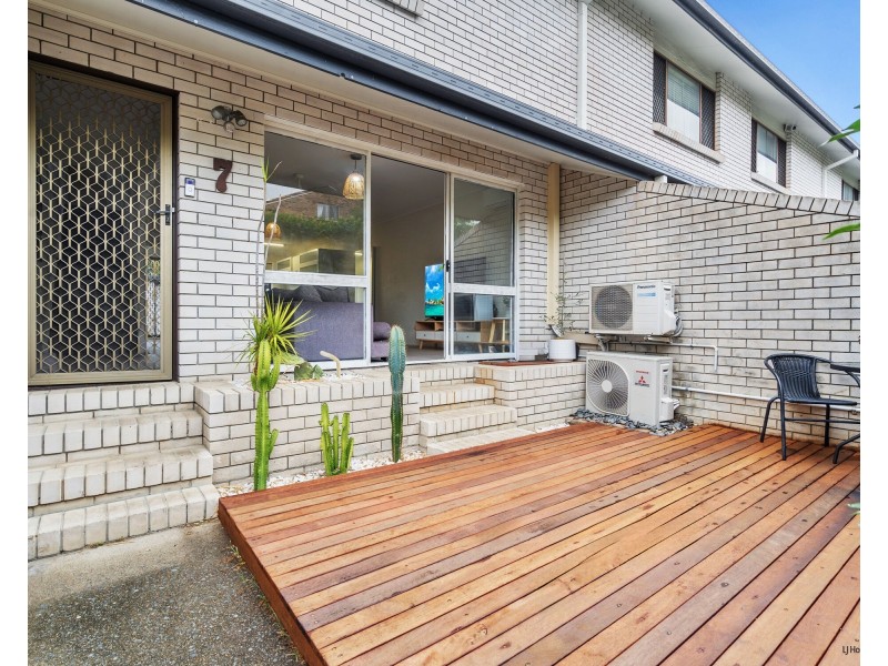 7/52-60 Bordeaux Parade, Mermaid Waters QLD 4218