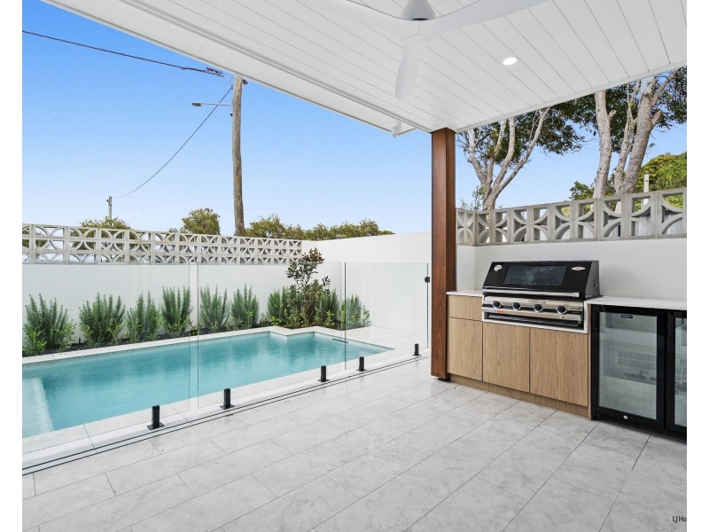 1/2 Monash Street, Tugun QLD 4224