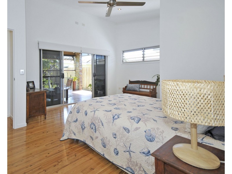 80 Third Avenue, Palm Beach QLD 4221