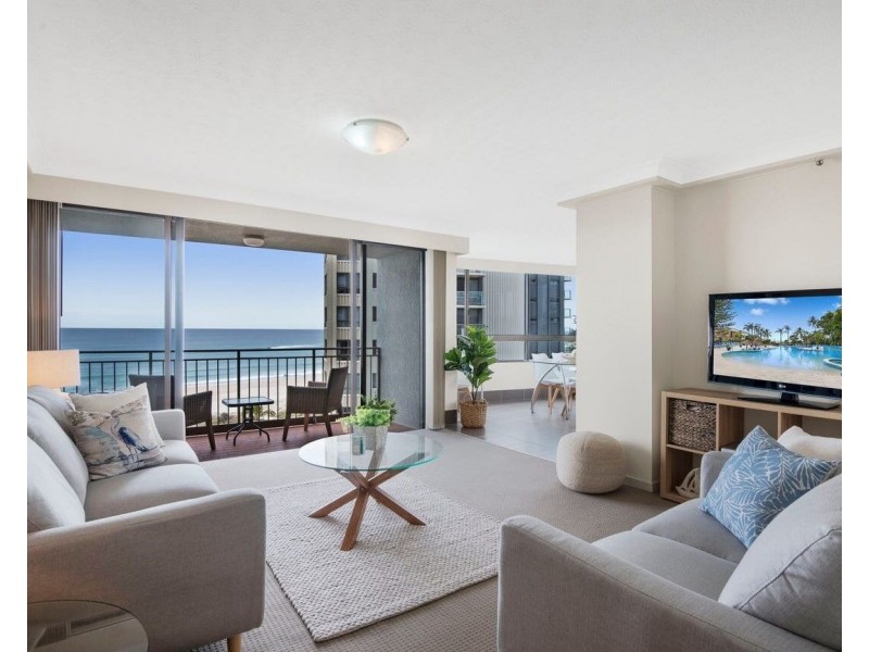 8A/973 Gold Coast Highway, Palm Beach QLD 4221