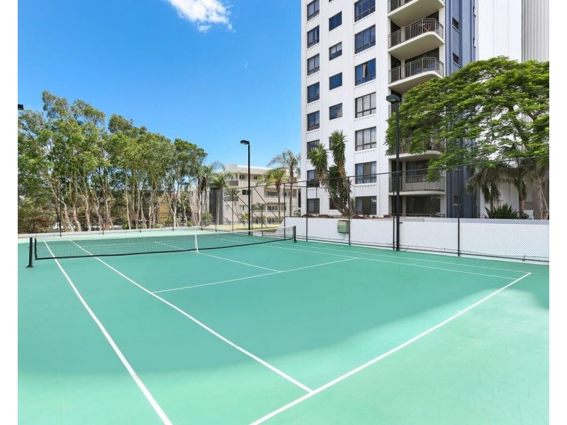 8A/973 Gold Coast Highway, Palm Beach QLD 4221