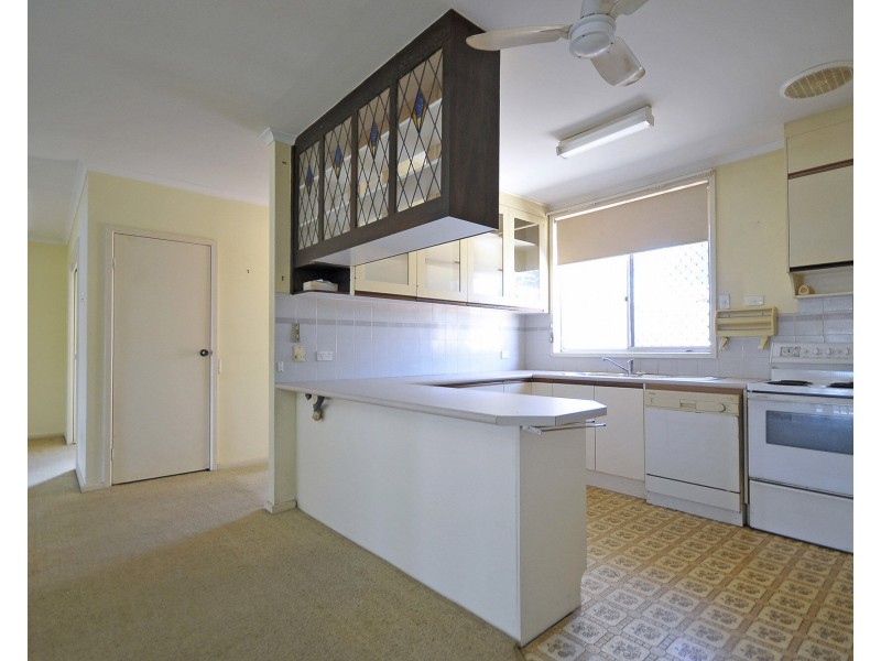 194 Tahiti Avenue, Palm Beach QLD 4221