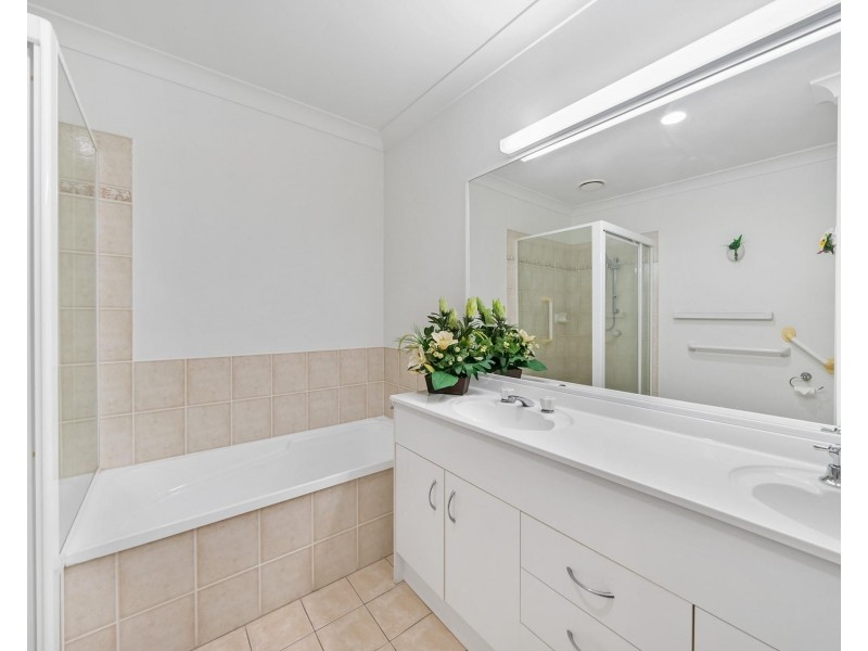 13/174 Galleon Way, Currumbin Waters QLD 4223