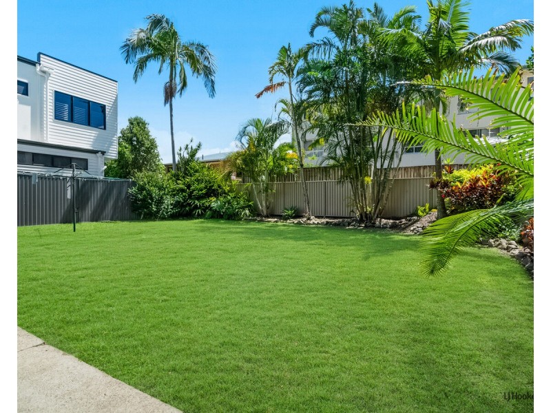 2/31 Hooper Drive, Currumbin QLD 4223