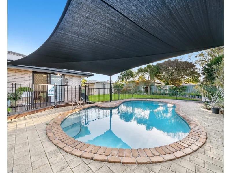 7 Carolina Close, Elanora QLD 4221