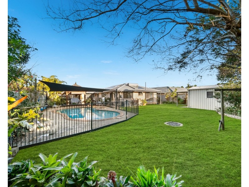 7 Carolina Close, Elanora QLD 4221