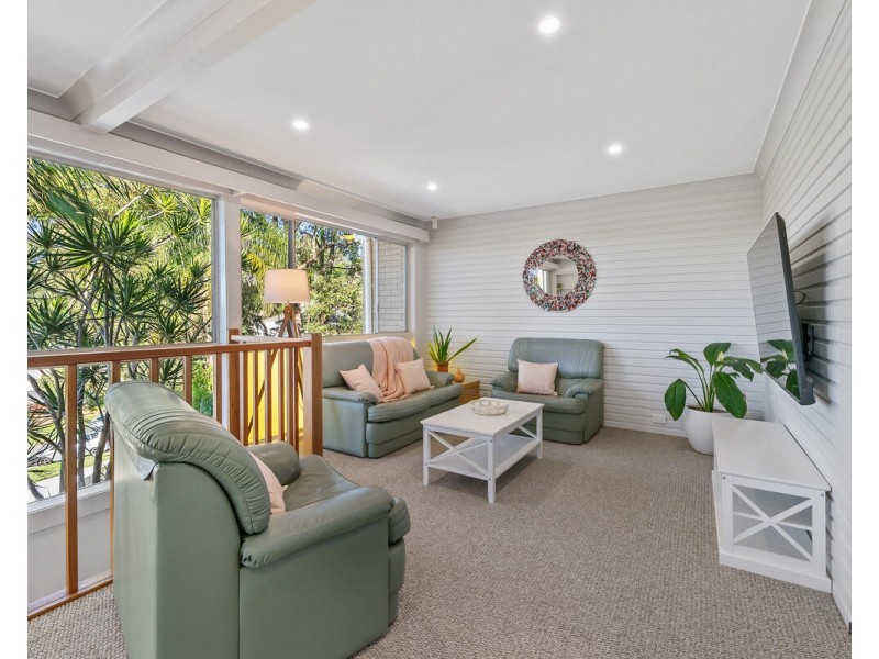 17 Nangana Street, Tugun QLD 4224