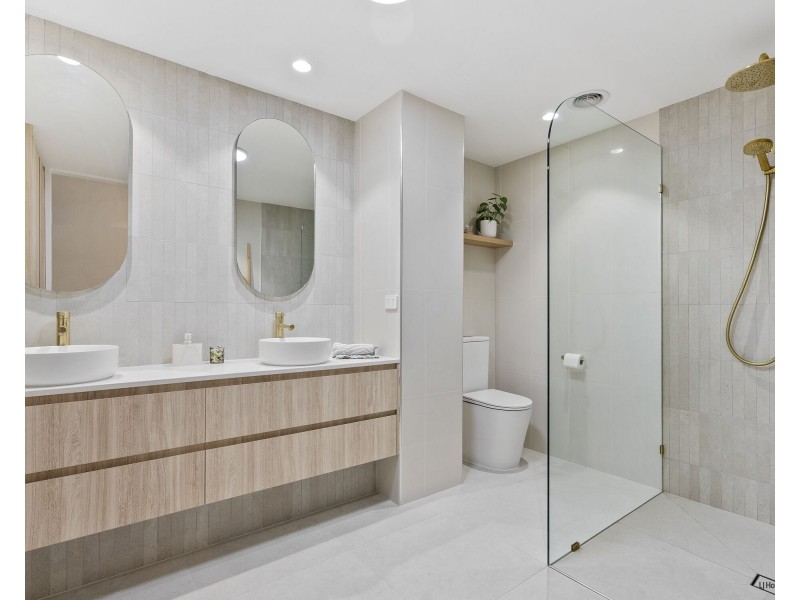 1/30 Stephens Street, Burleigh Heads QLD 4220