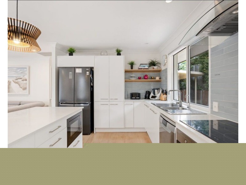 6 Karrinyup Place, Robina QLD 4226