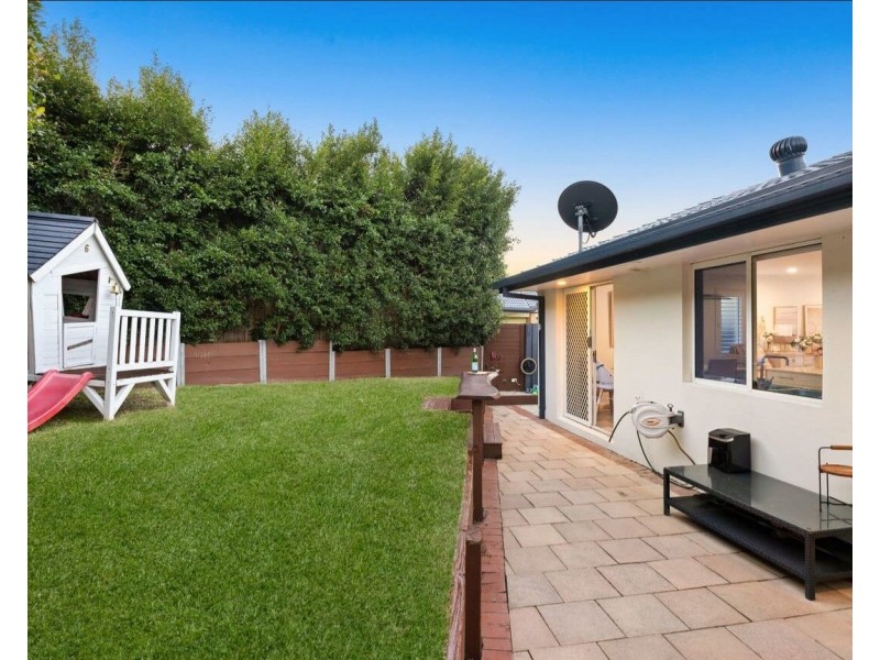 6 Karrinyup Place, Robina QLD 4226