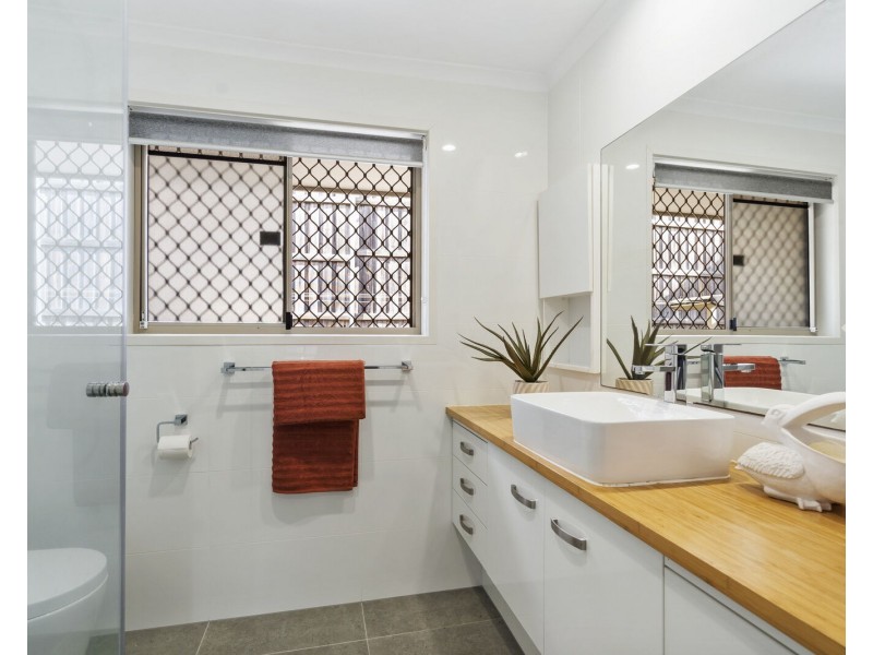 67 Killarney Avenue, Robina QLD 4226