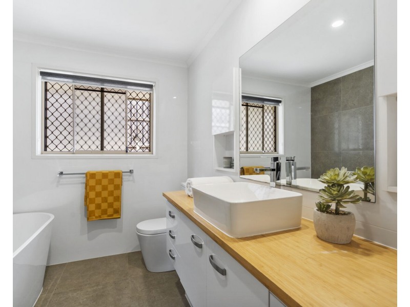 67 Killarney Avenue, Robina QLD 4226