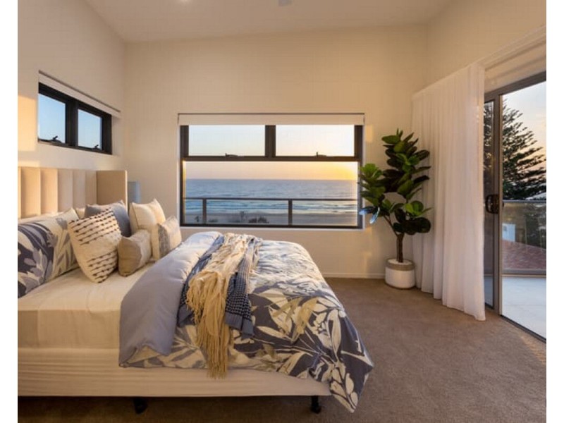 4/1449 Gold Coast Highway, Palm Beach QLD 4221