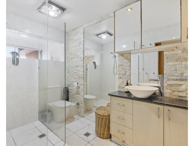 8/11 Nalla Court, Palm Beach QLD 4221