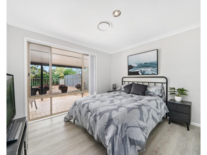 2 Avocado Street, Elanora QLD 4221