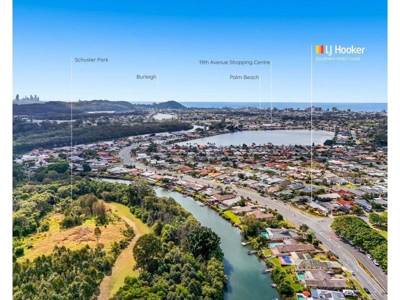 2 Avocado Street, Elanora QLD 4221