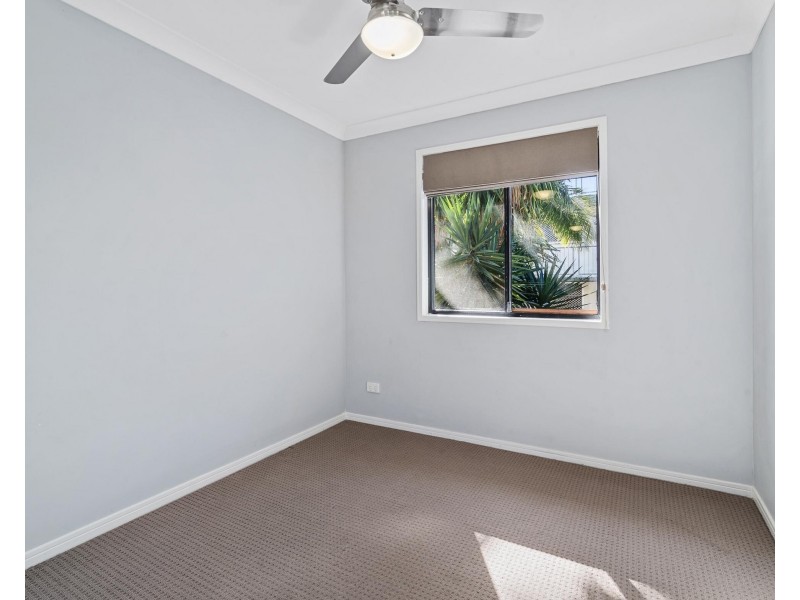5/283 Nineteenth Avenue, Elanora QLD 4221