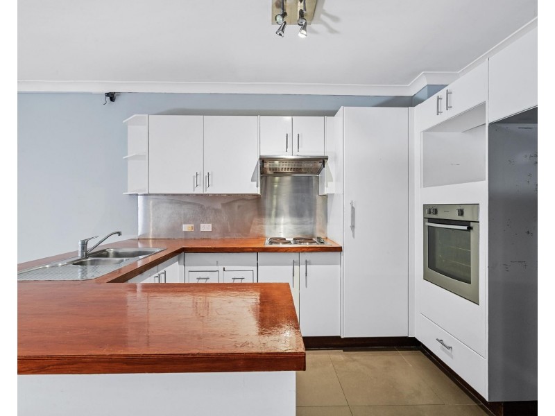 5/283 Nineteenth Avenue, Elanora QLD 4221