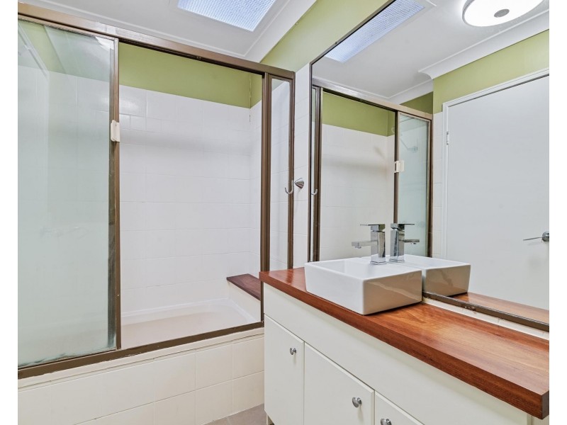 5/283 Nineteenth Avenue, Elanora QLD 4221