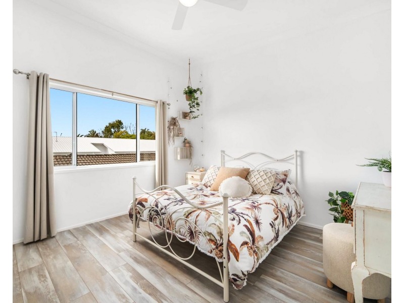 1/65 Leyte Avenue, Palm Beach QLD 4221