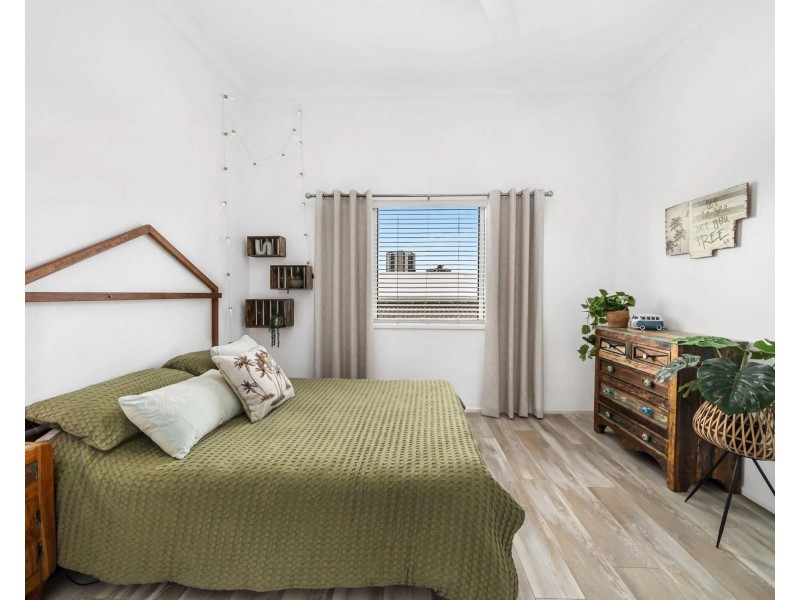 1/65 Leyte Avenue, Palm Beach QLD 4221