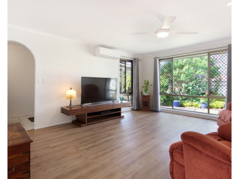 5 Bienvenue Drive, Currumbin Waters QLD 4223
